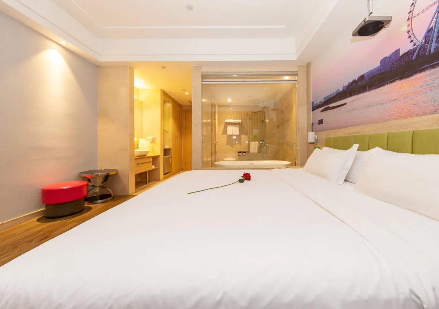 ibis Styles NT Shimao Plz