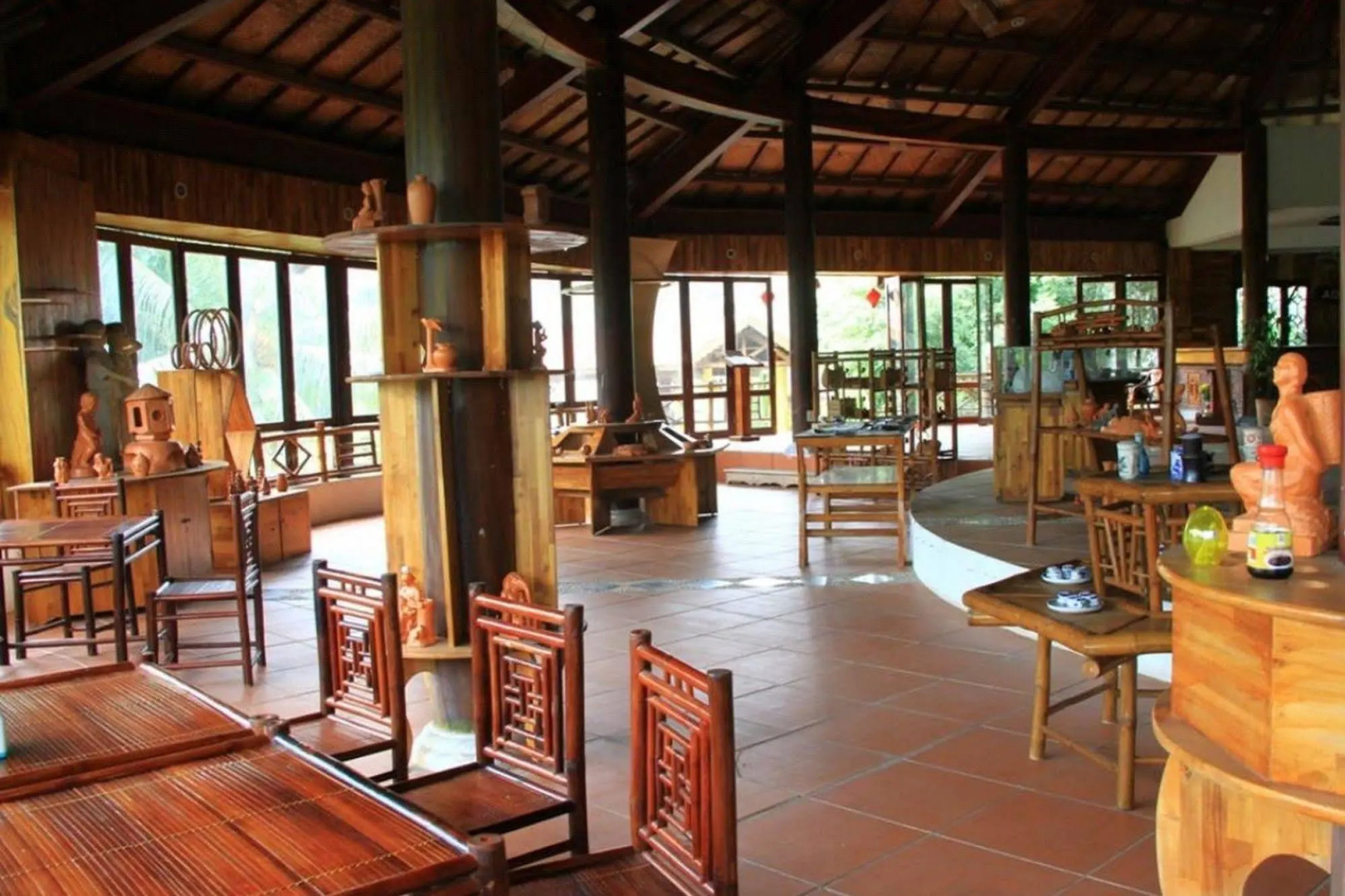 Pho Hoi Riverside Resort