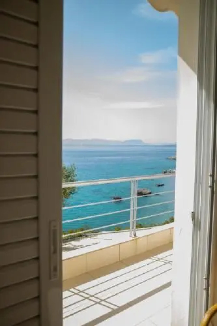 Palaiohora Avias Apartments