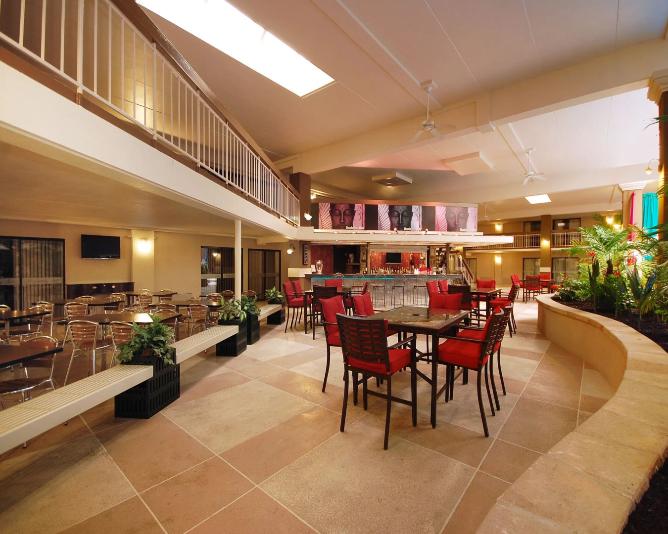 The Plaza Inn & Suites