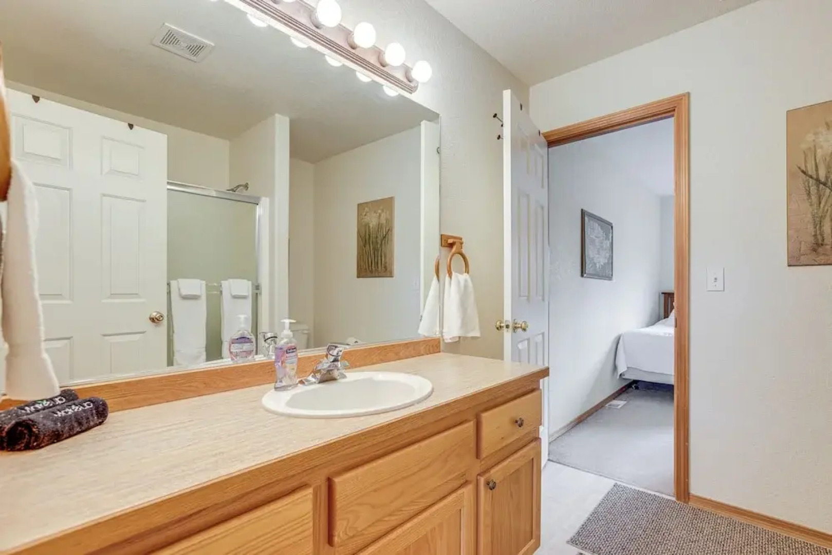 Hot Tub at Townhome on 8th Green in Redmond