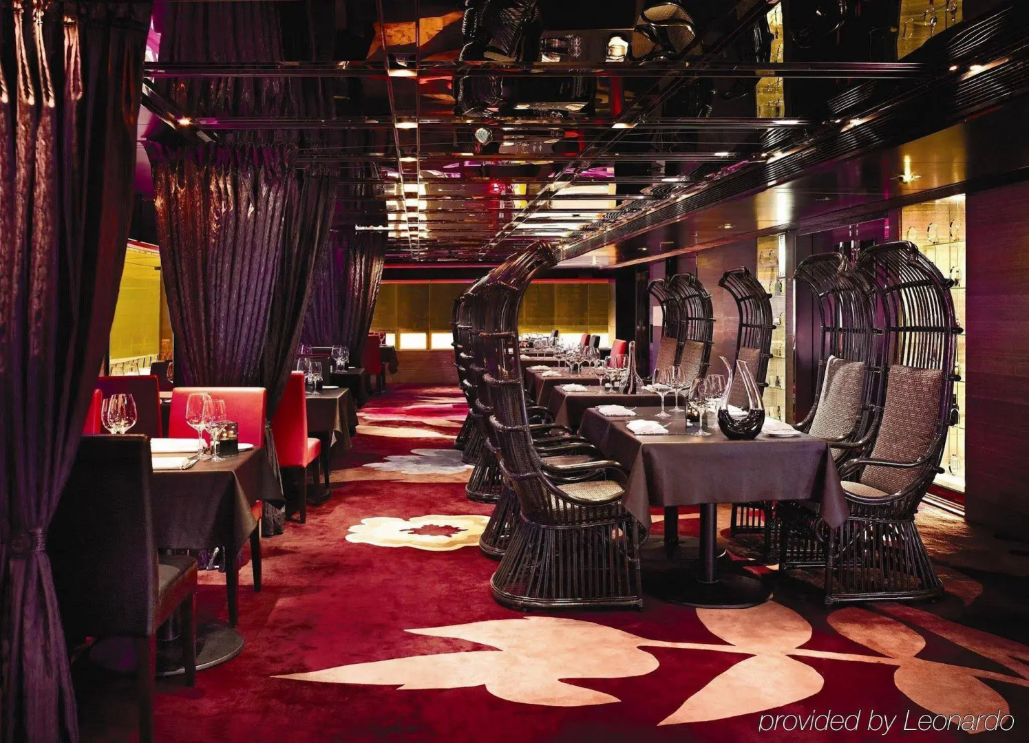 Отель Kew Green Wanchai HK