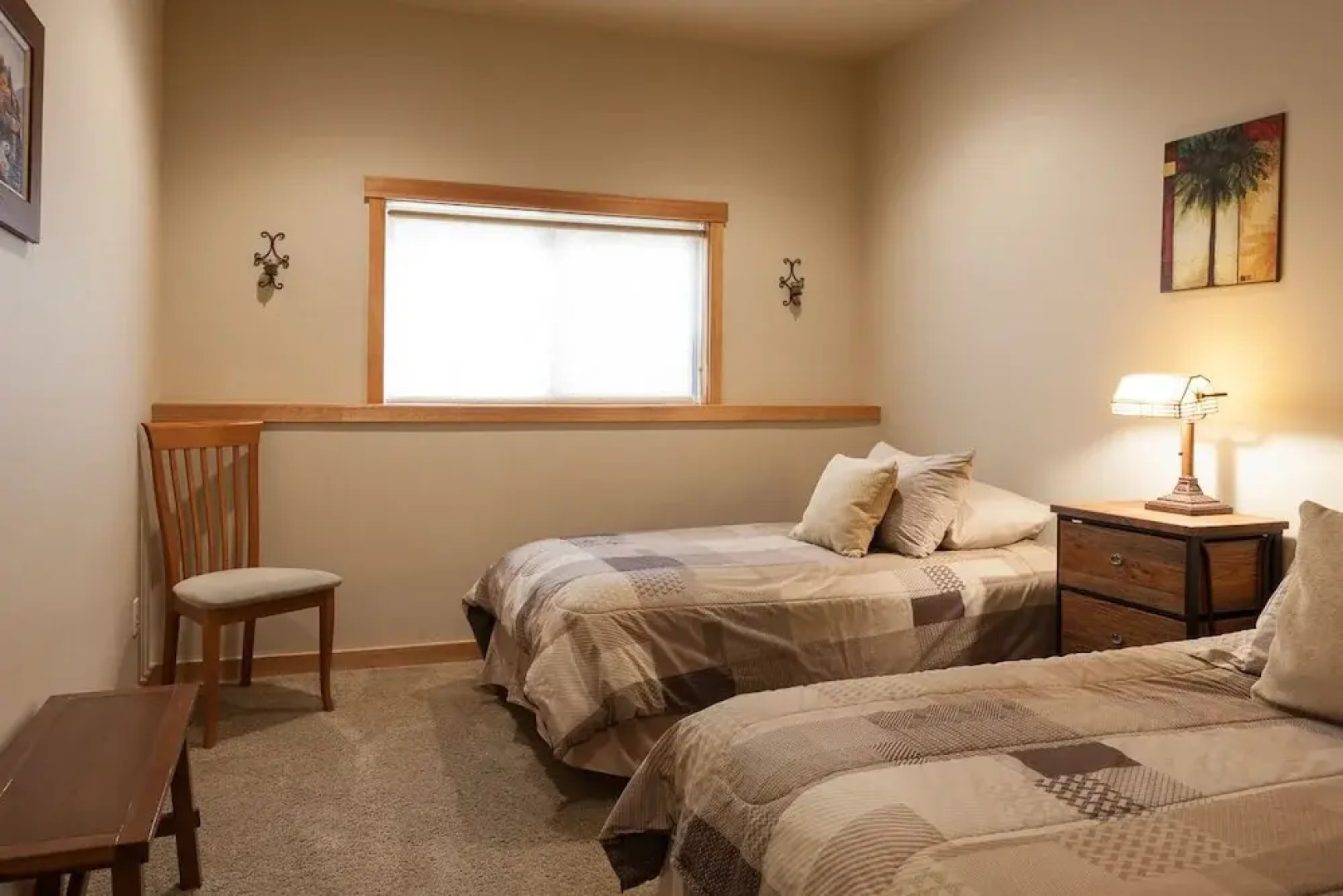 River Scene 30 Day Minimum 3 Bedroom Home by RedAwning