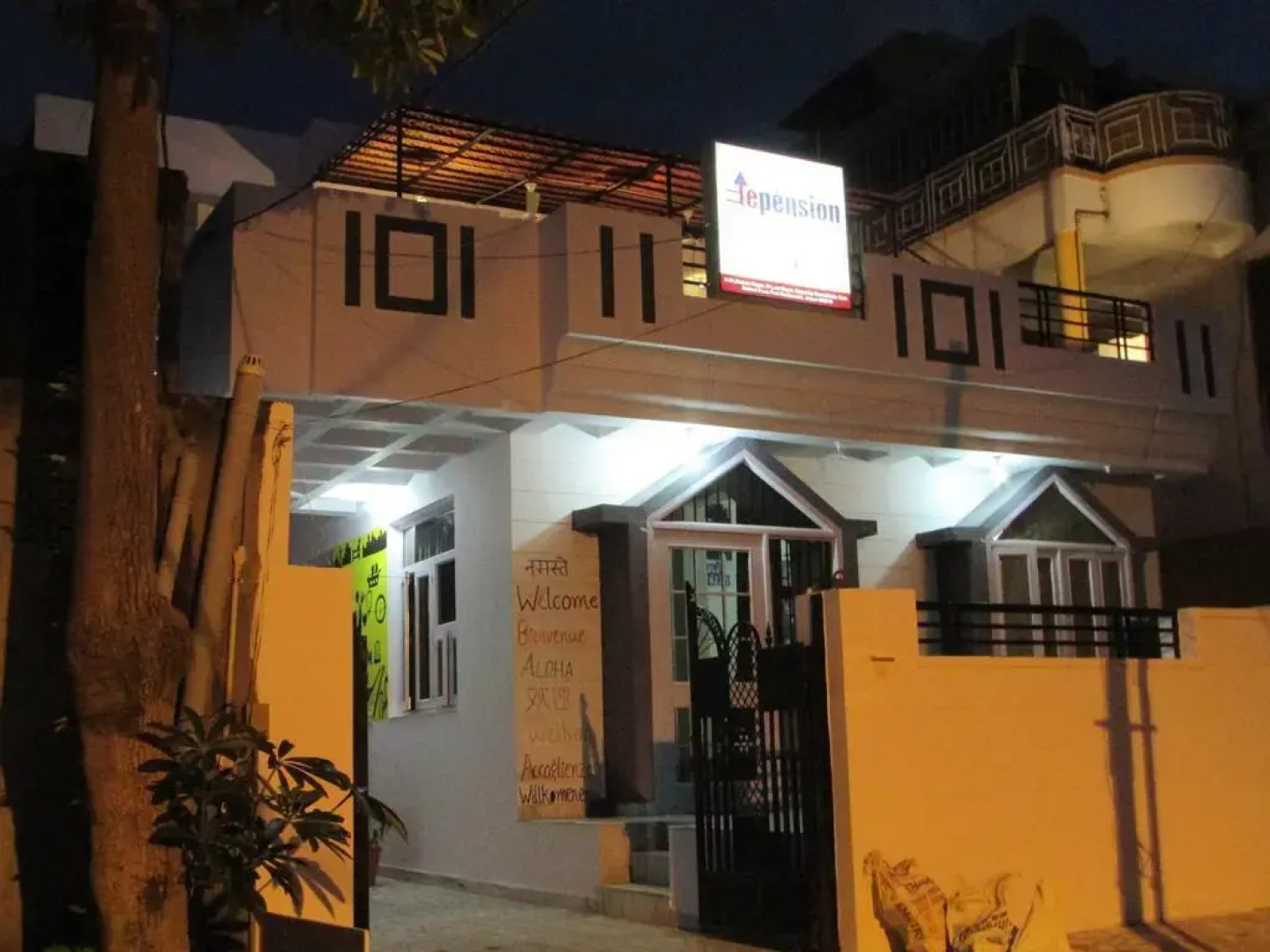 The Karauli Villa by Le Pension Stays