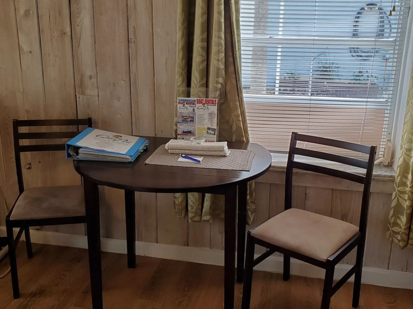 Captain Pips Marina & Hideaway