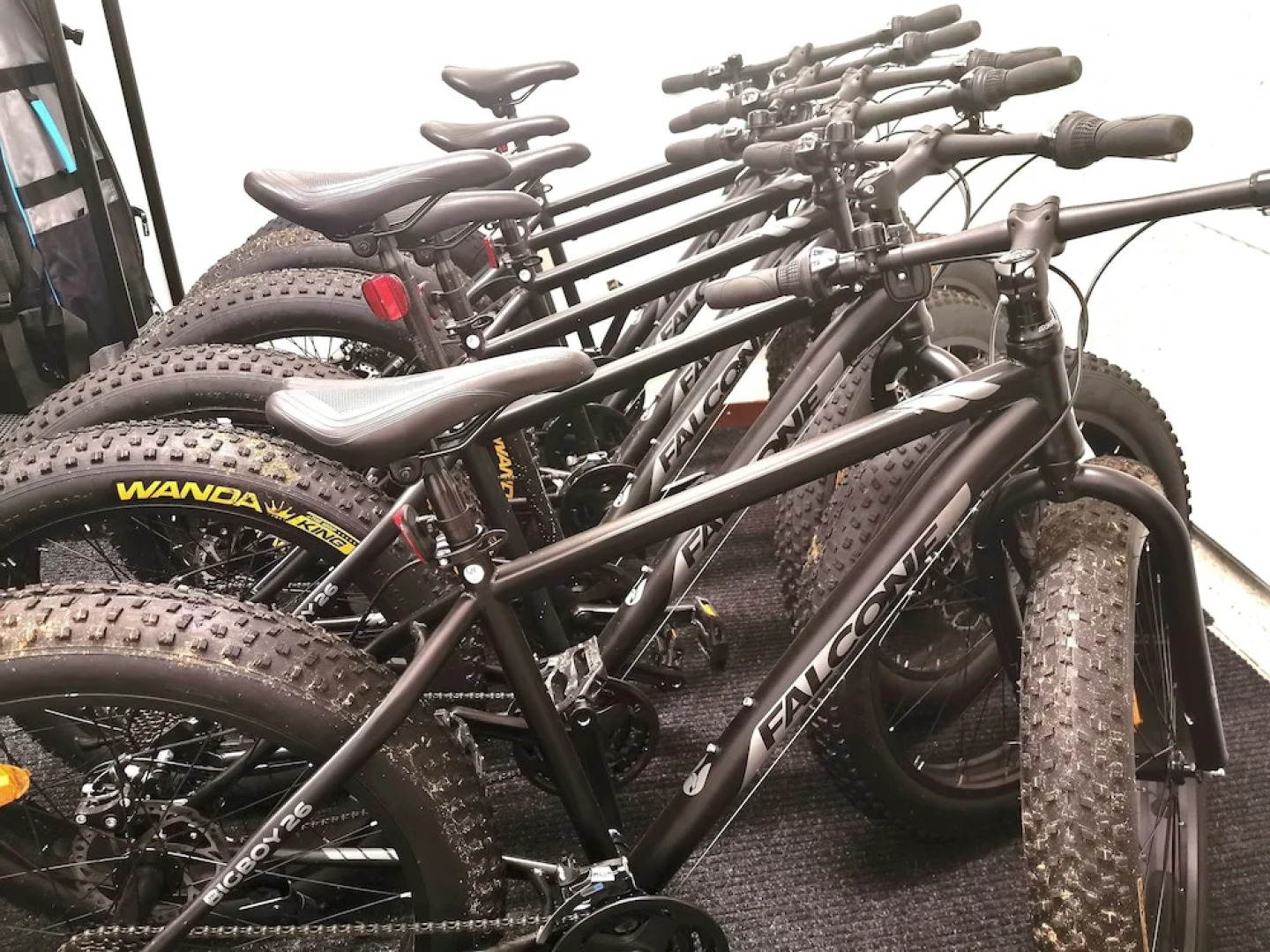 Goiglo Hotel & Hostel