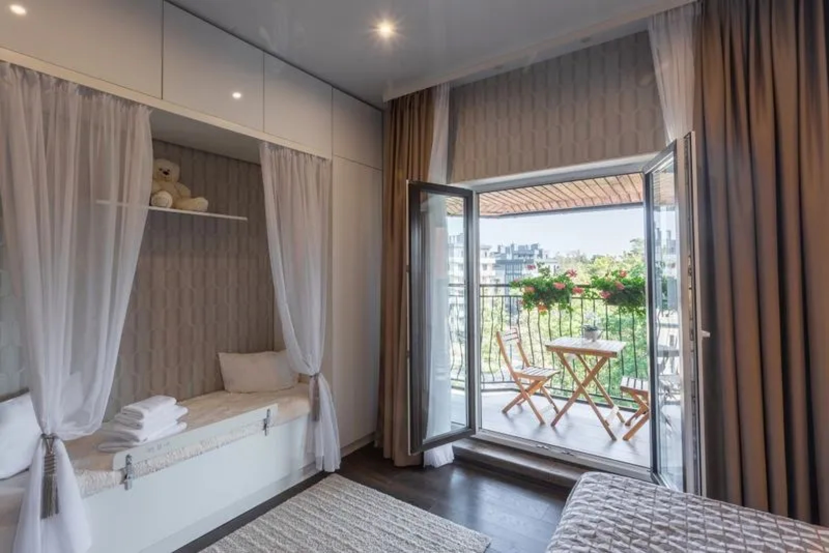 Апартаменты Альт Платц Престиж