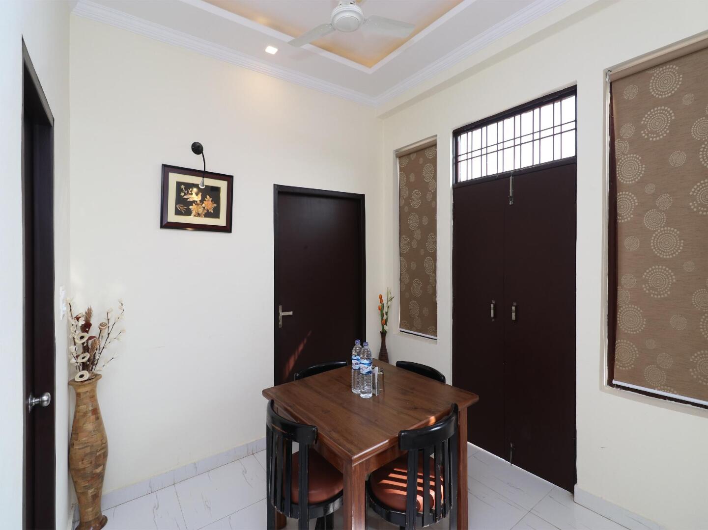 Capital O 27911 Woodland Garden Suites