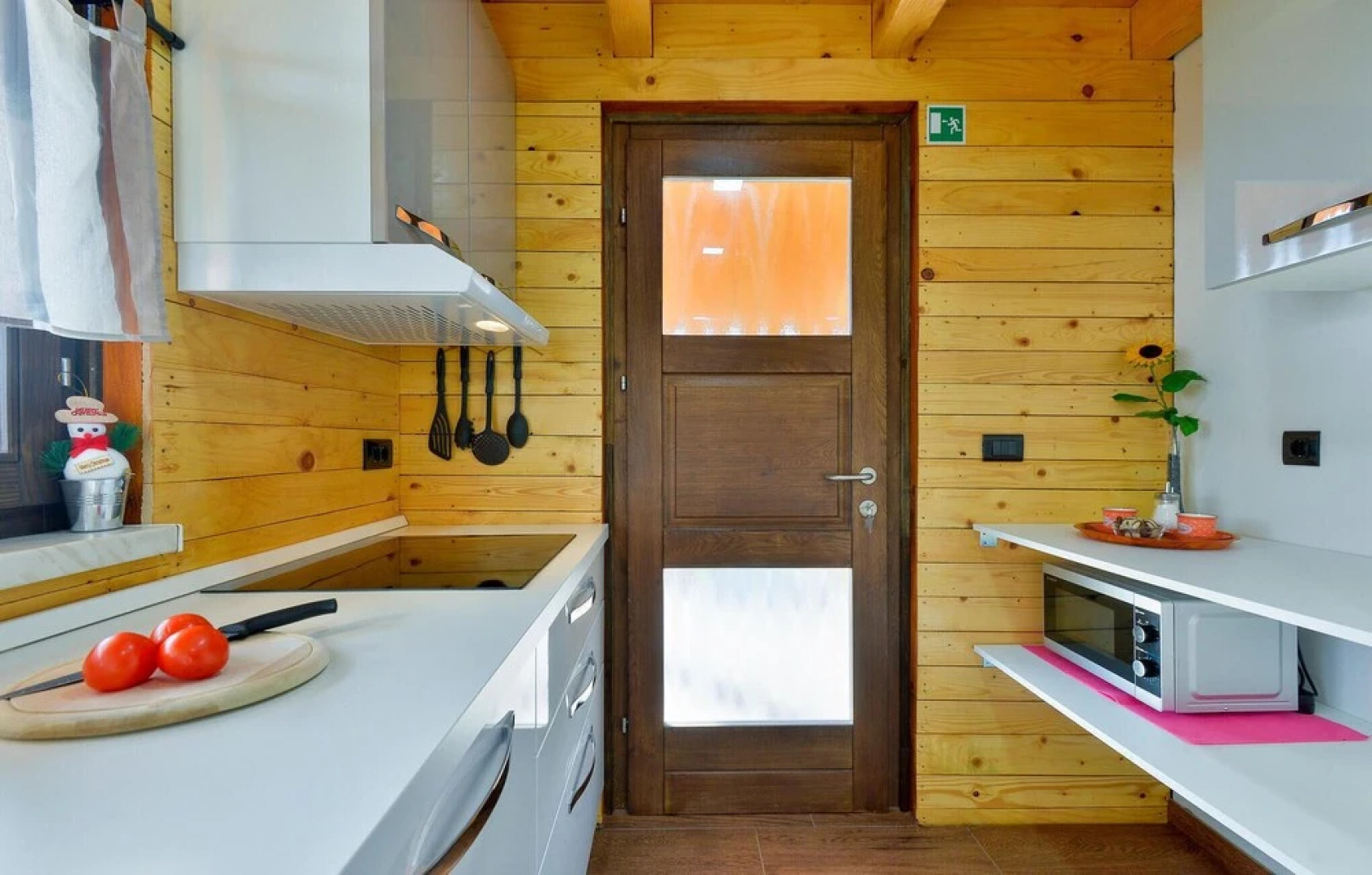 Amazing Home in Grkavescak with Outdoor Swimming Pool, Hot Tub & 3 Bedrooms