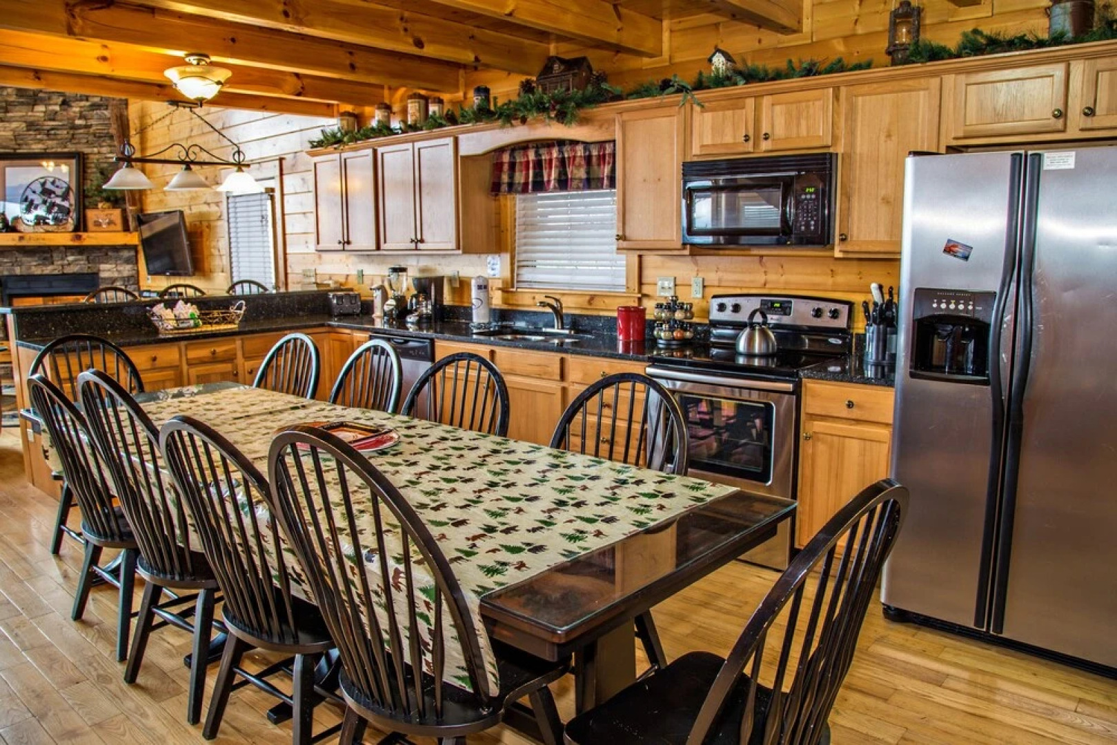 Million Dollar View - Four Bedroom Cabin