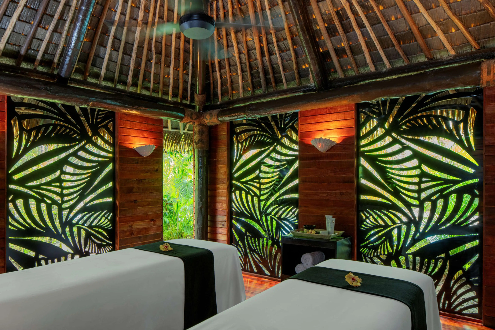 Radisson Blu Resort Fiji Denarau Island