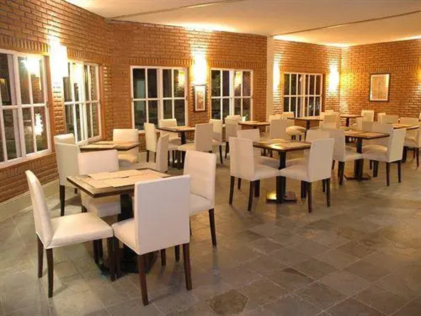 La Barraca Hotel & Resort