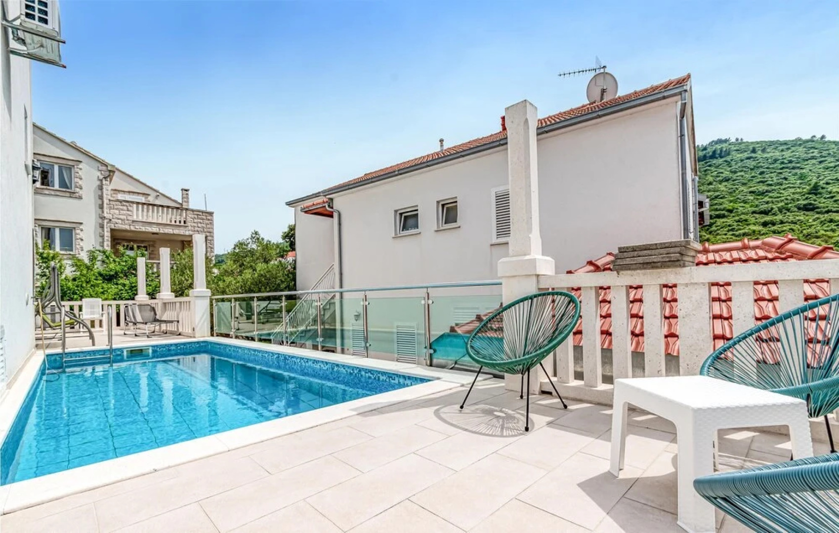 Stunning Home in Zrnovska Banja With Outdoor Swimming Pool, Wifi and 6 Bedrooms