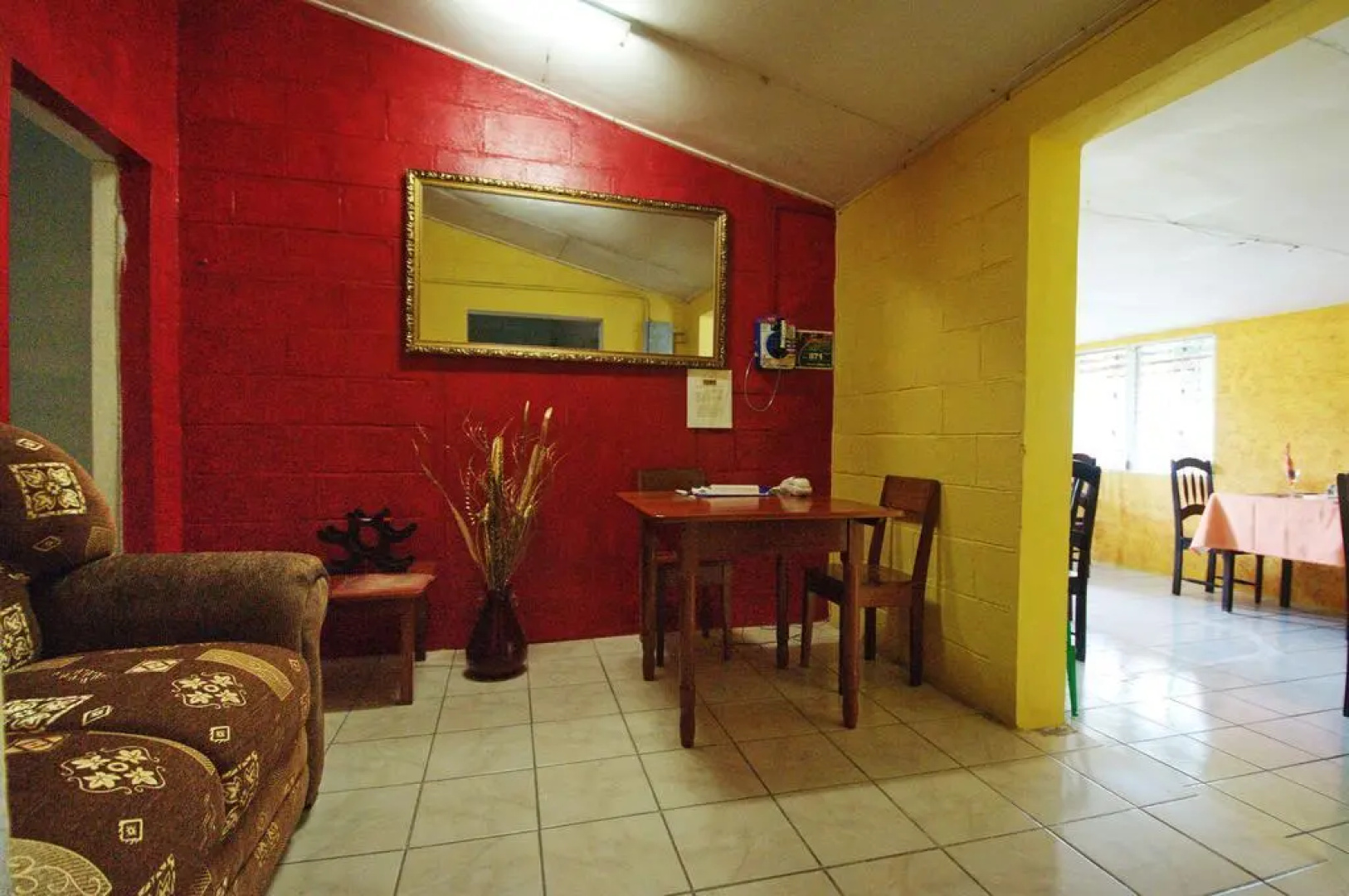 Sky Flower Hotel Belmopan / El Rey Hotel