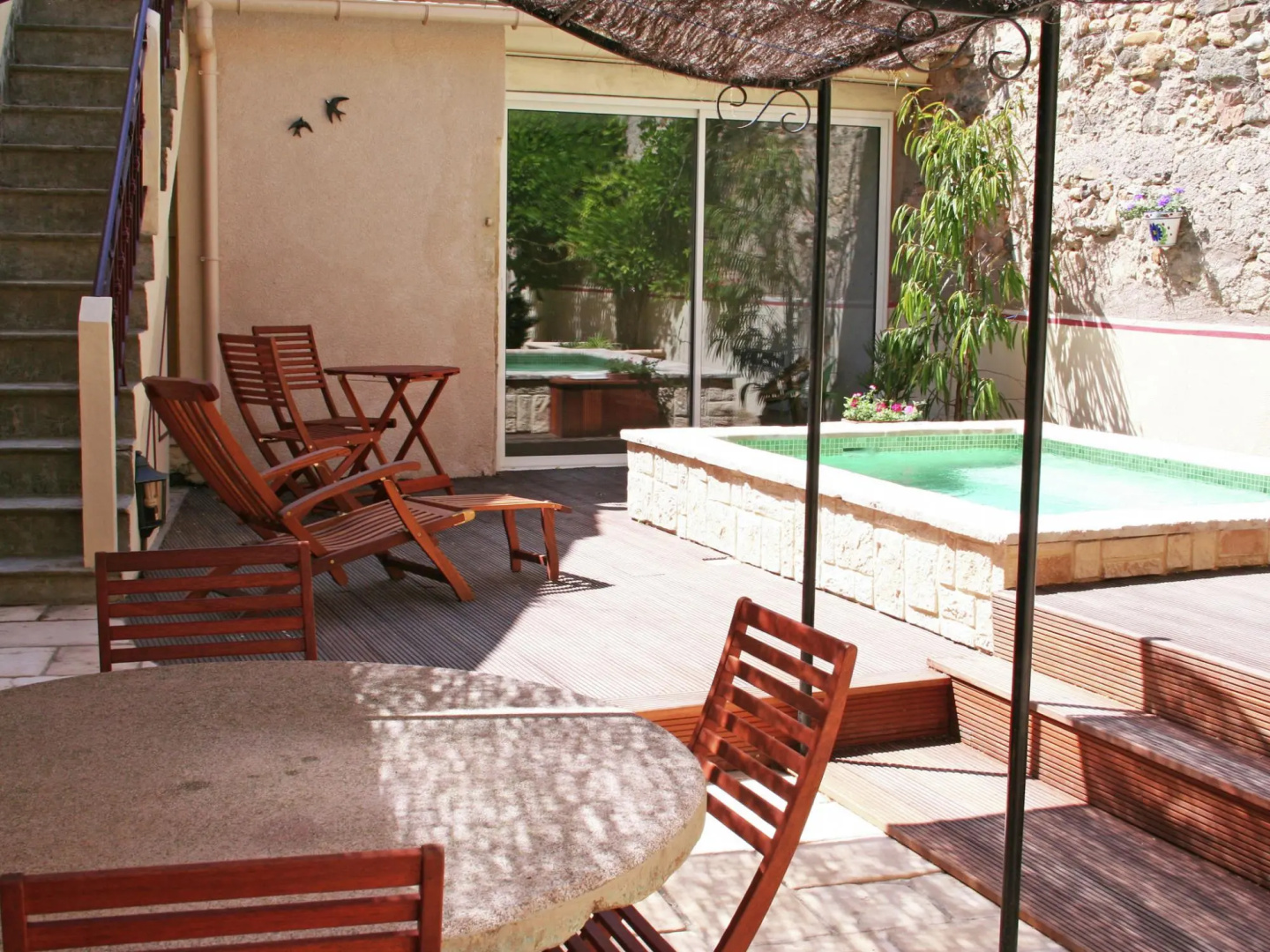 Alluring holiday home in Cazouls D'hérault with pool