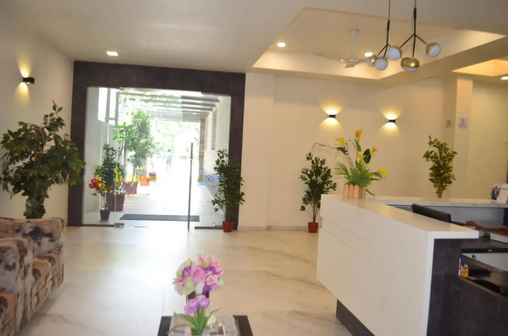 Hotel Anuradha Deluxe by OYO Rooms