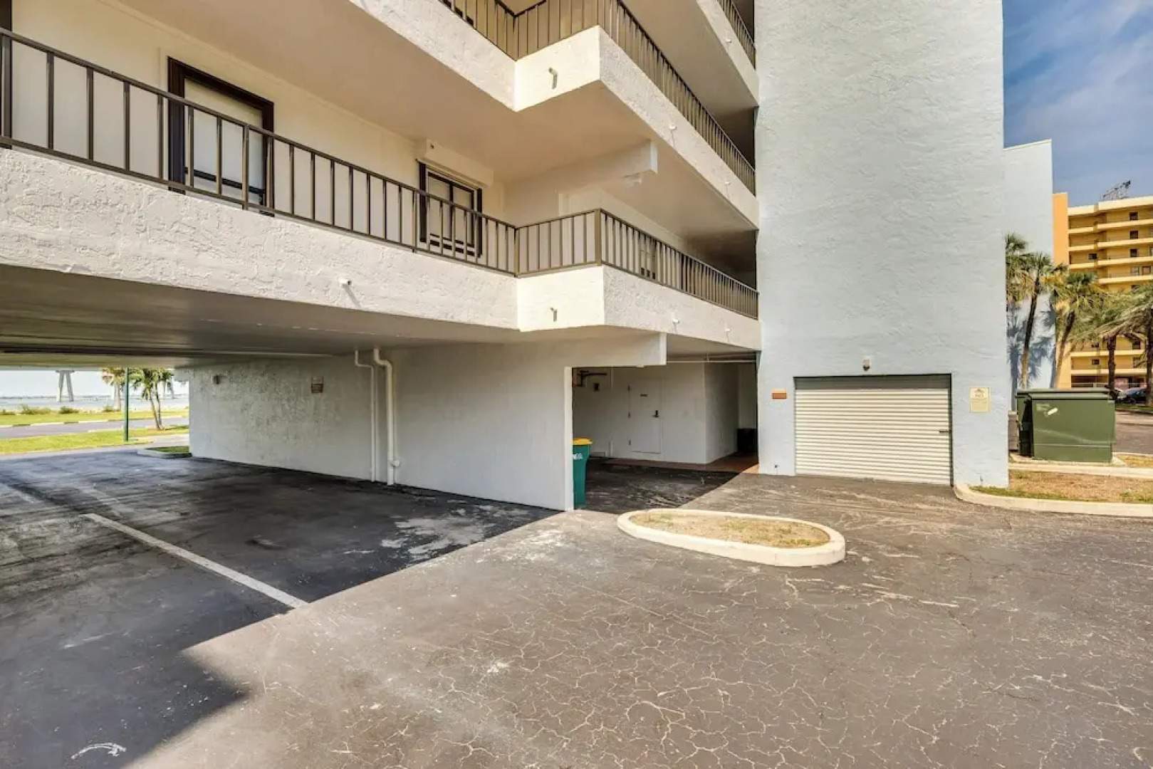 Panoramic Gulf Views: Renovated Fort Myers Condo!