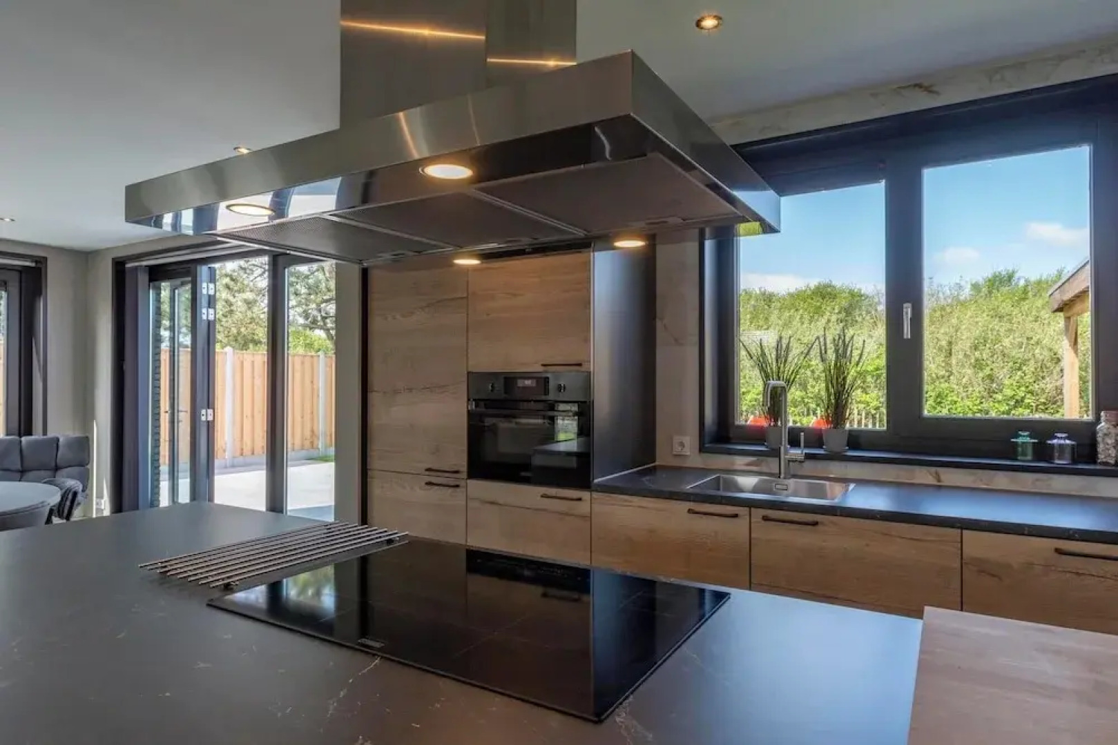 Villa Near North Holland Beach With Jacuzzi