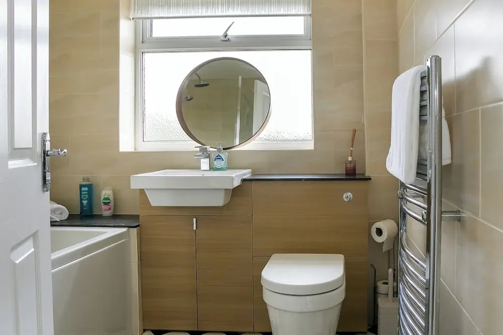 Spacious 3BD with Large Garden in Aynho