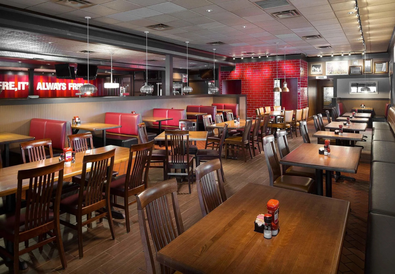 Courtyard by Marriott Chicago Midway Airport