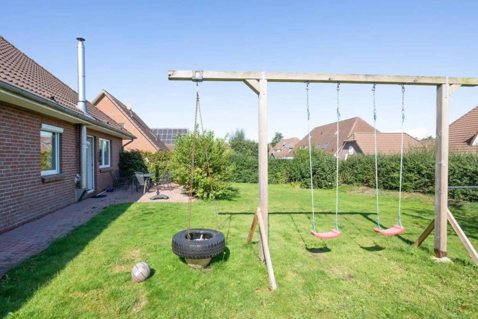 Comfortable holiday home in Struckum