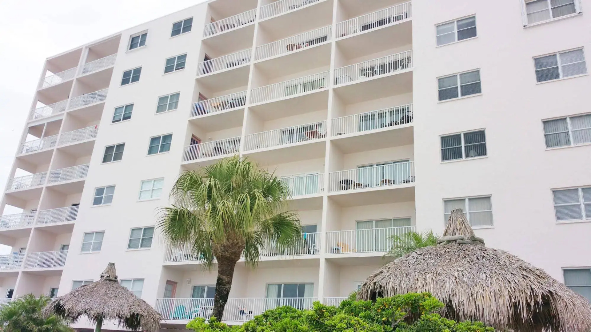 Seabreeze Condominiums