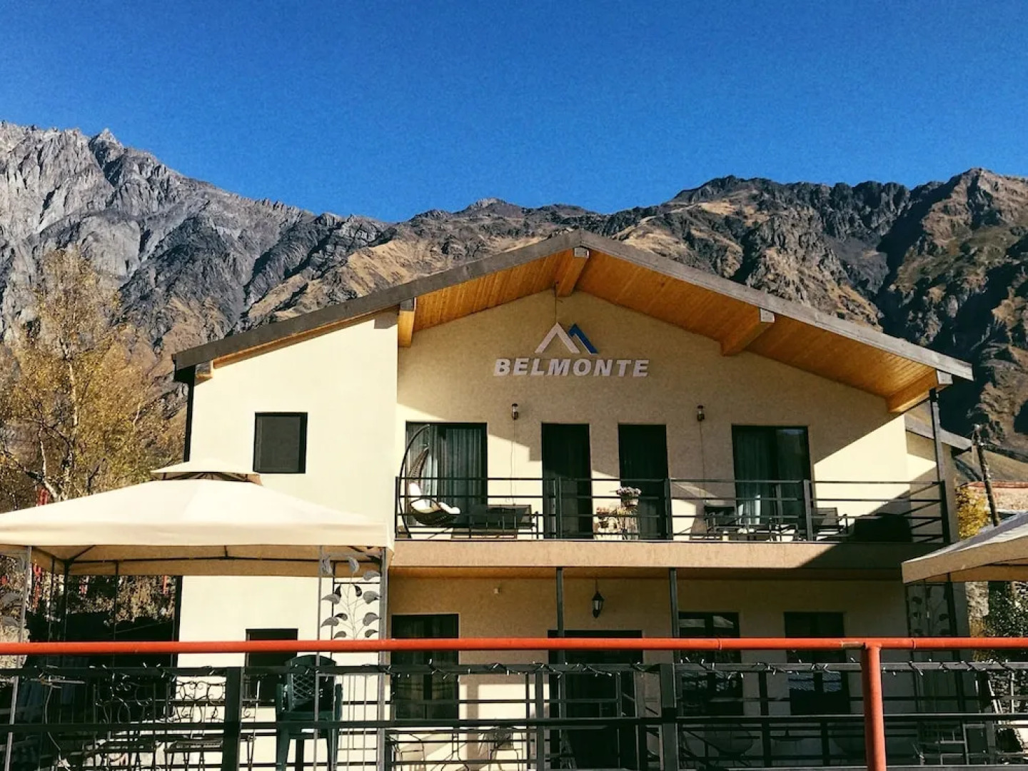Отель Belmonte Kazbegi