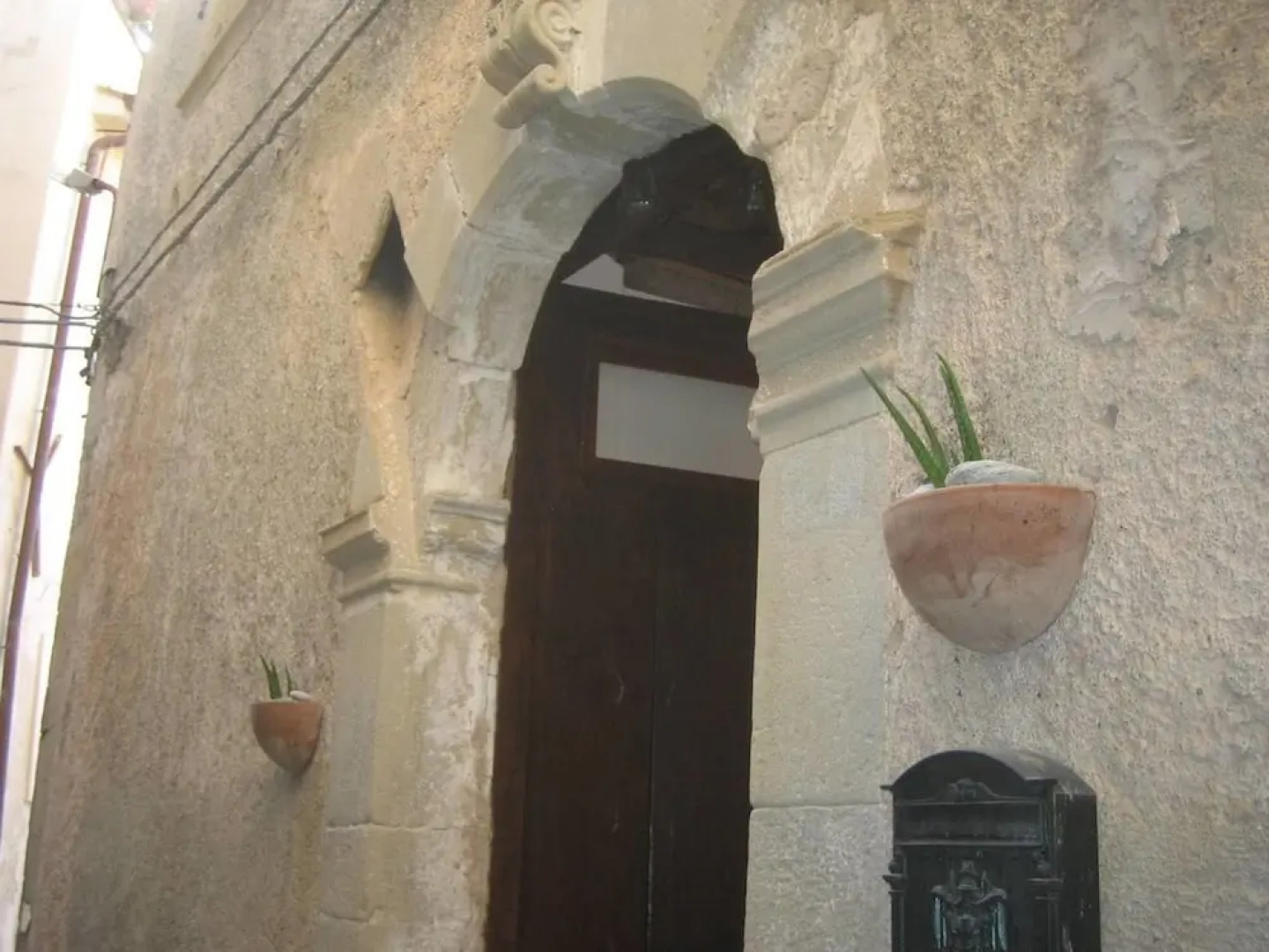 Views of mountains and the sea