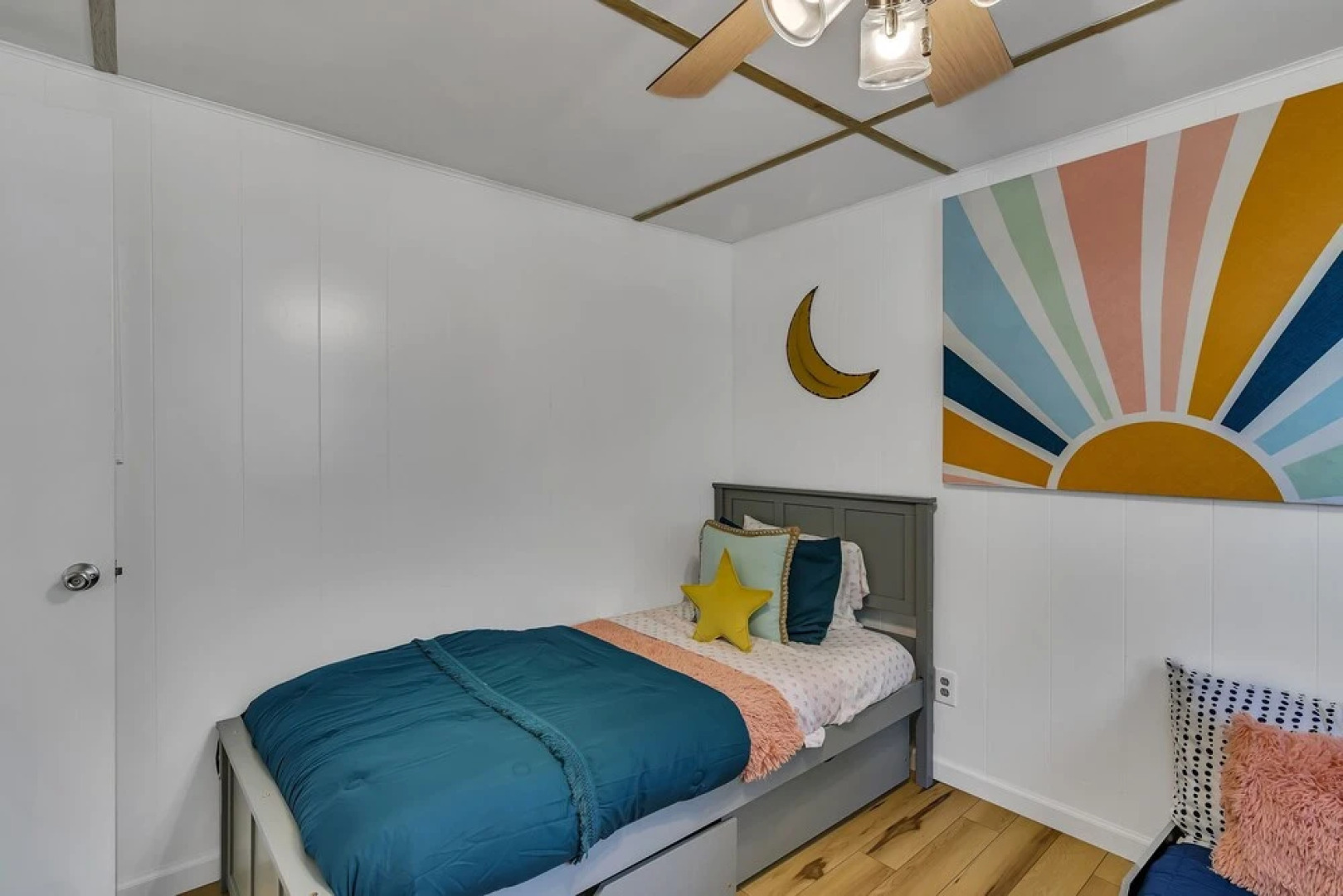 Firefly Cottage 2 Bedroom Cabin by Redawning