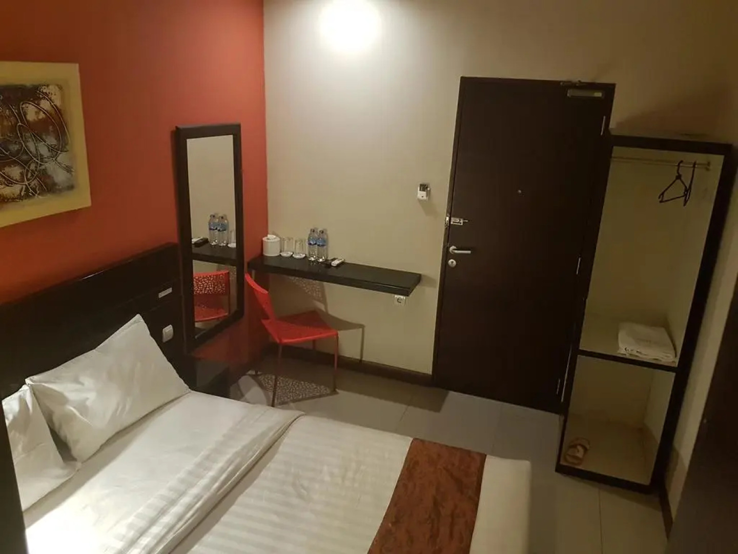 RedDoorz @ Budget Hotel Ambon