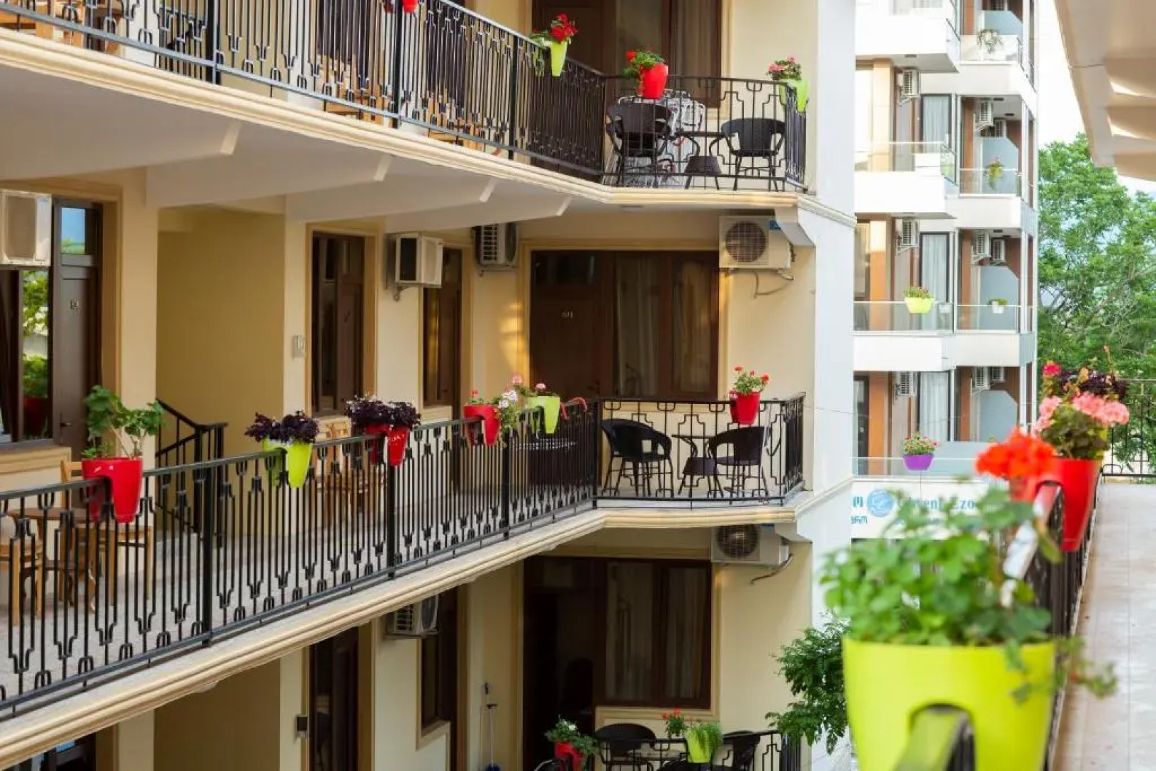 Отель «Chveni Ezo»