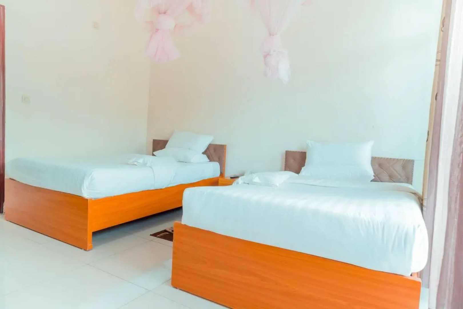 Western Mountain Hotel