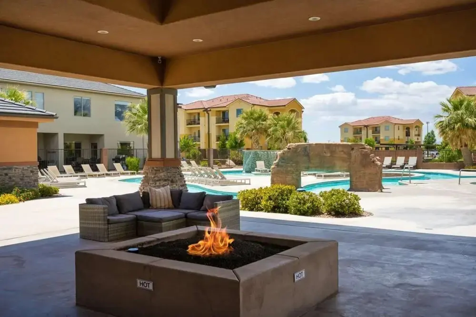 Winner, Winner! 13 Bedroom Home
