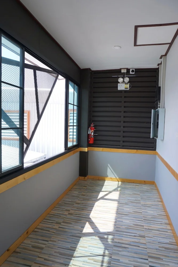 SJK Boutique Hotel