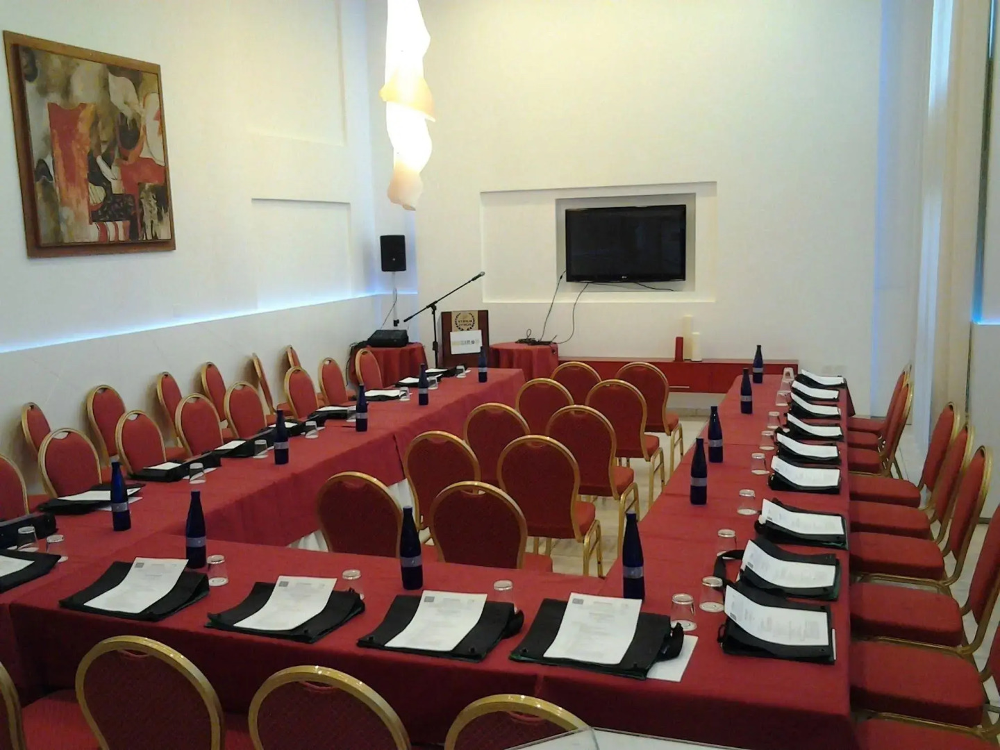 Atrium Zenon Hotel Apartments