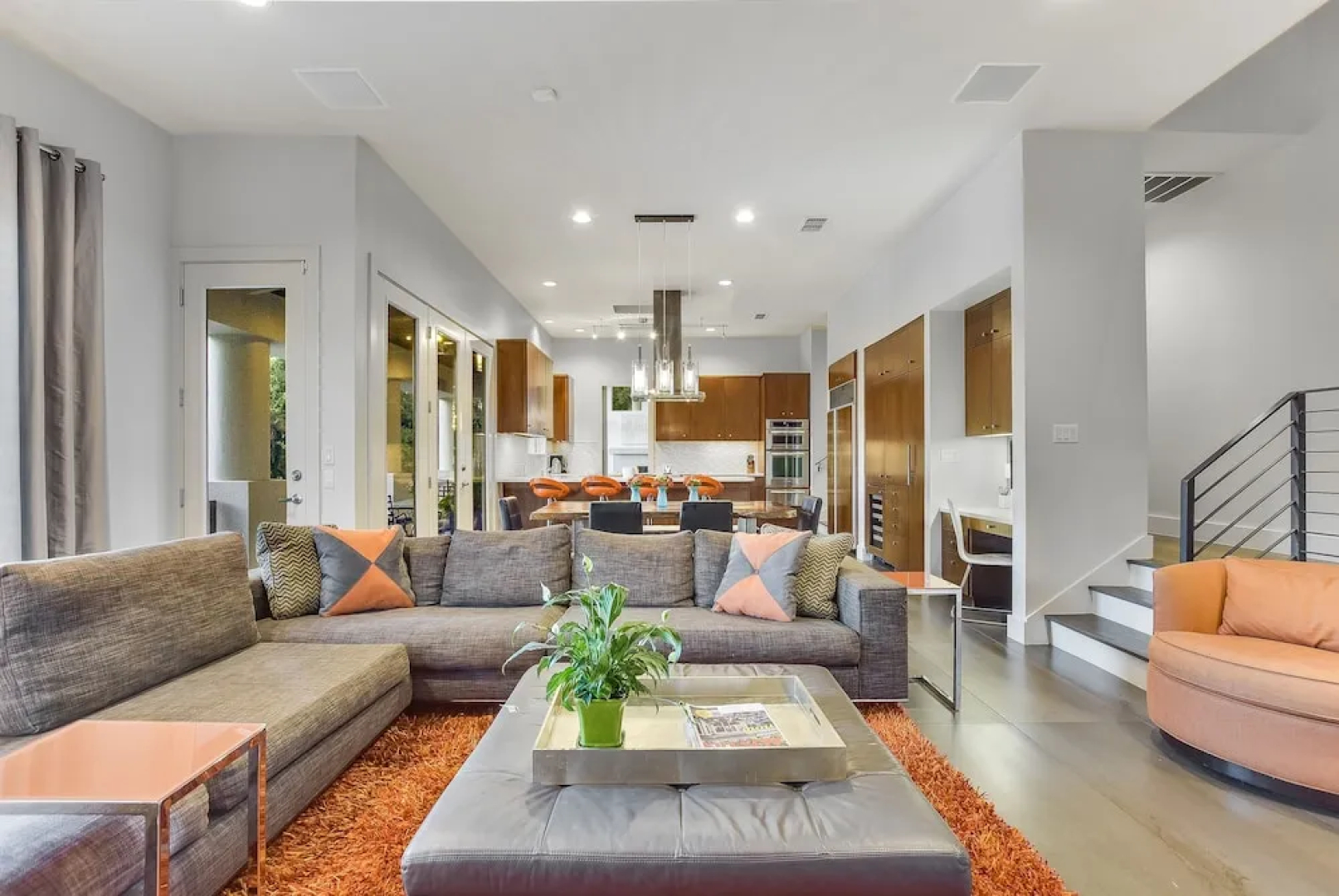 510 Austin - 5 Br Home