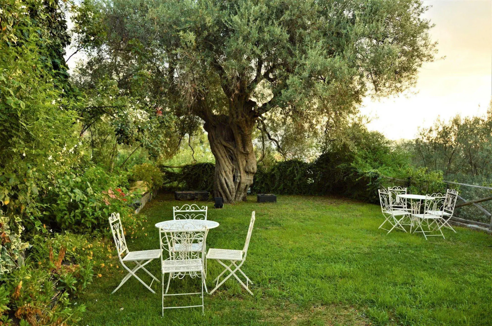 Antico Borgo Etneo Country Hotel