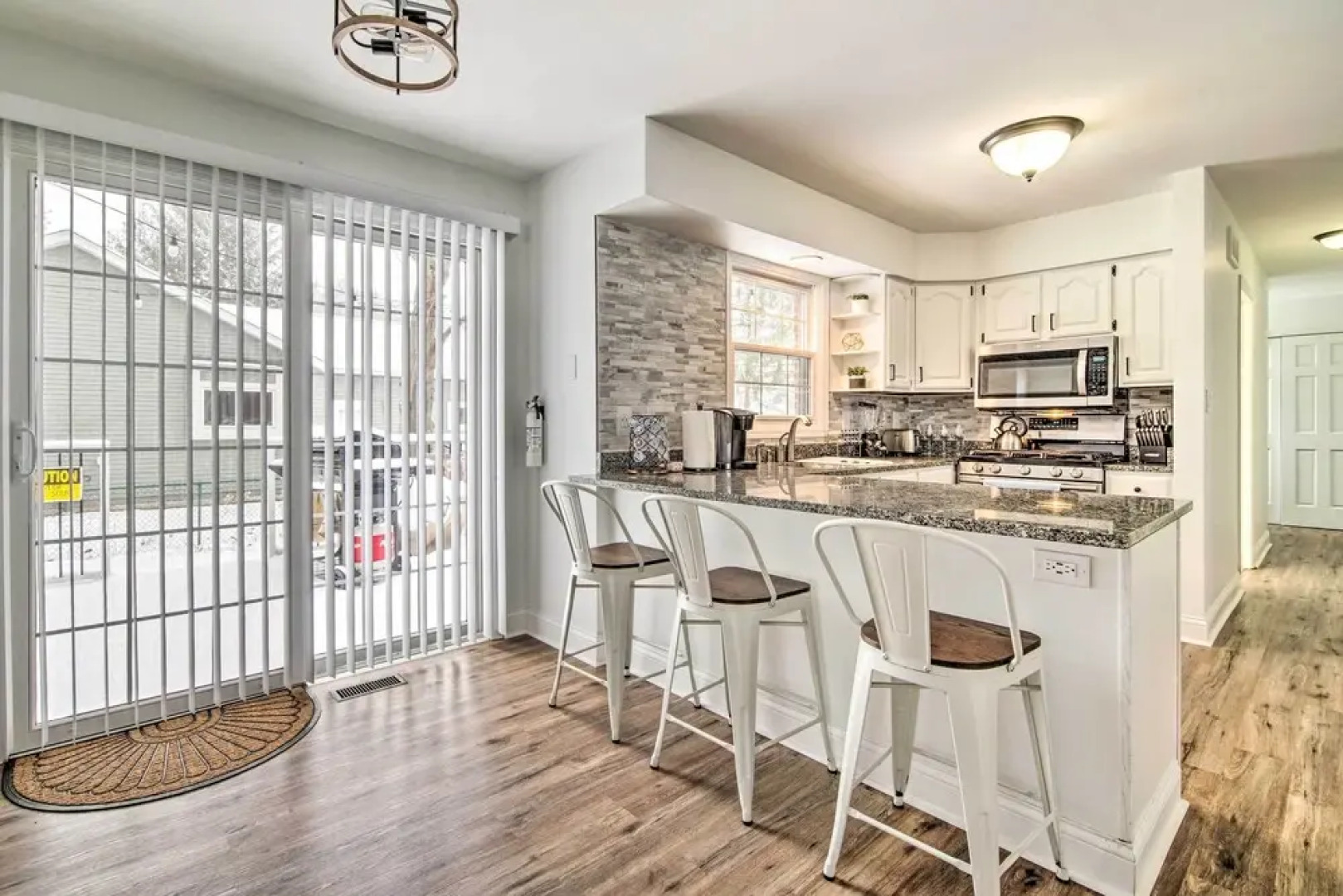 Lake Geneva Home With Grill < 2 Miles to Beach!