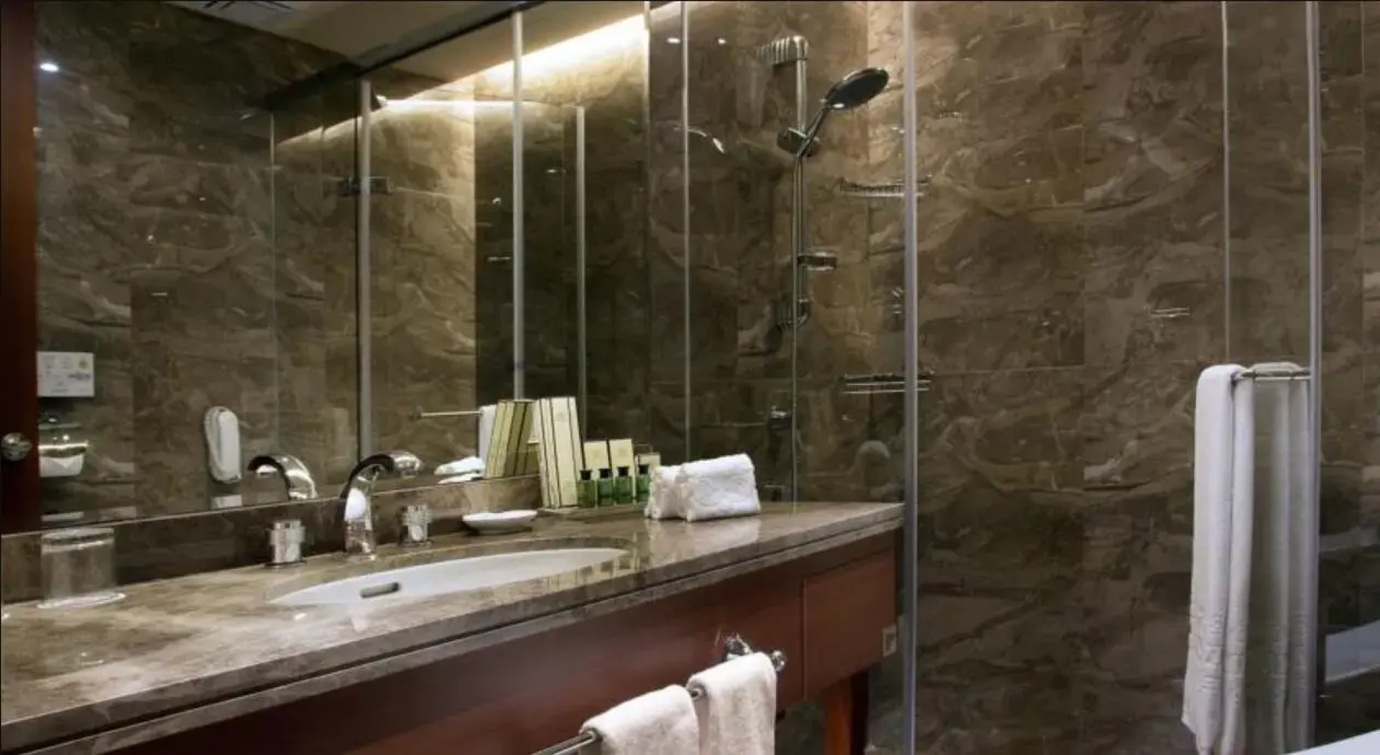 Taipei City Hotel ( Quarantine hotel )