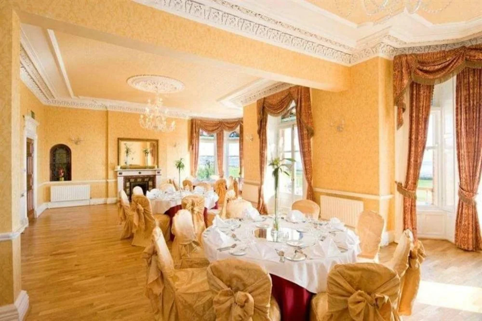 Esplanade Hotel On The Seafront