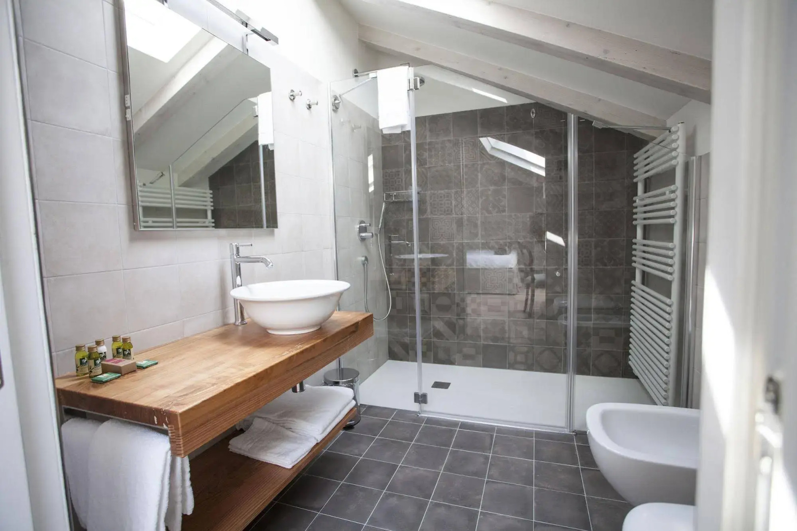 Villa Italia Luxury Suites and Apartments