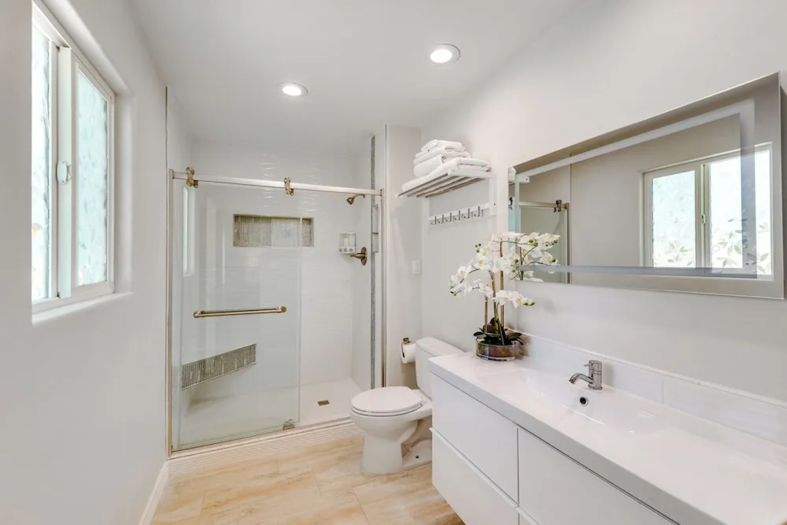 Pet-friendly Mesa Home w/ Community Amenities!