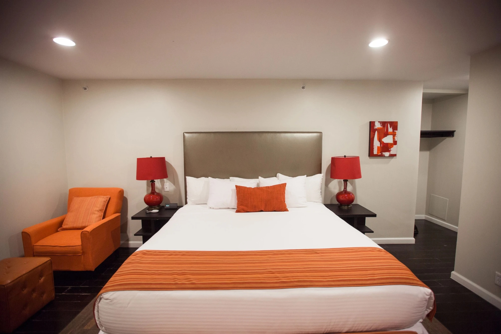 Shelter Hotel