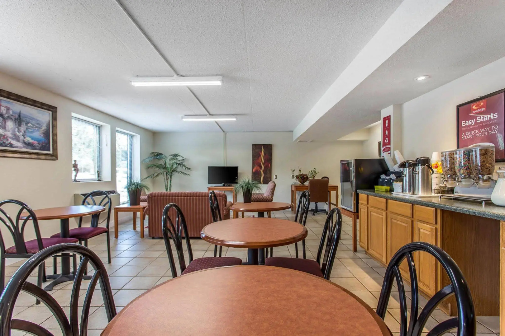 Econo Lodge & Suites Southern Pines - Pinehurst