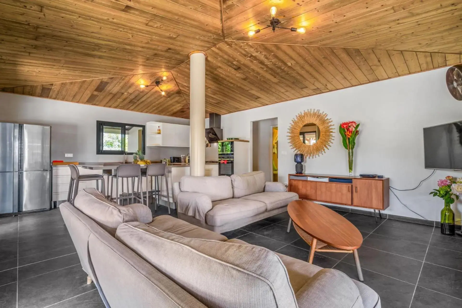 Villa Latitude 14.54 : 4 ch, piscine, vue mer, spot de kitesurf