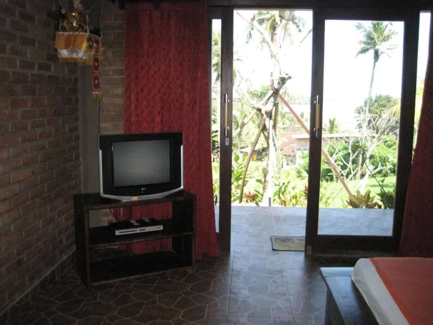 Gubug Balian Beach Bungalow