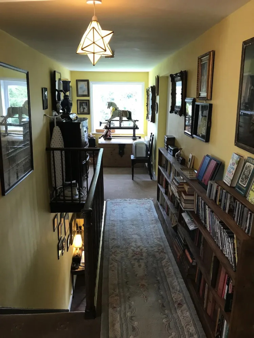 Lower Buckton Country House - Sleeps 12