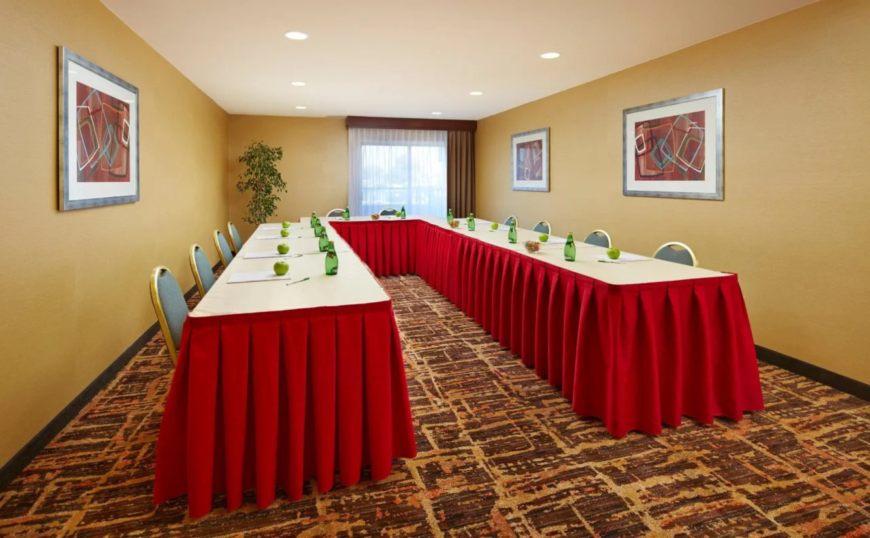 Holiday Inn Santa Maria