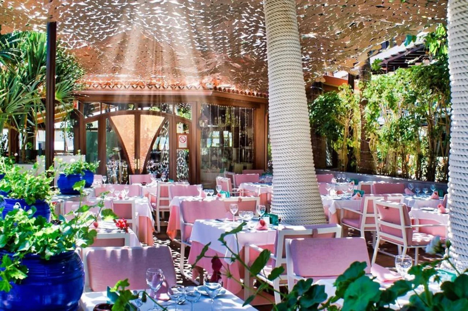 Hotel Parque Tropical