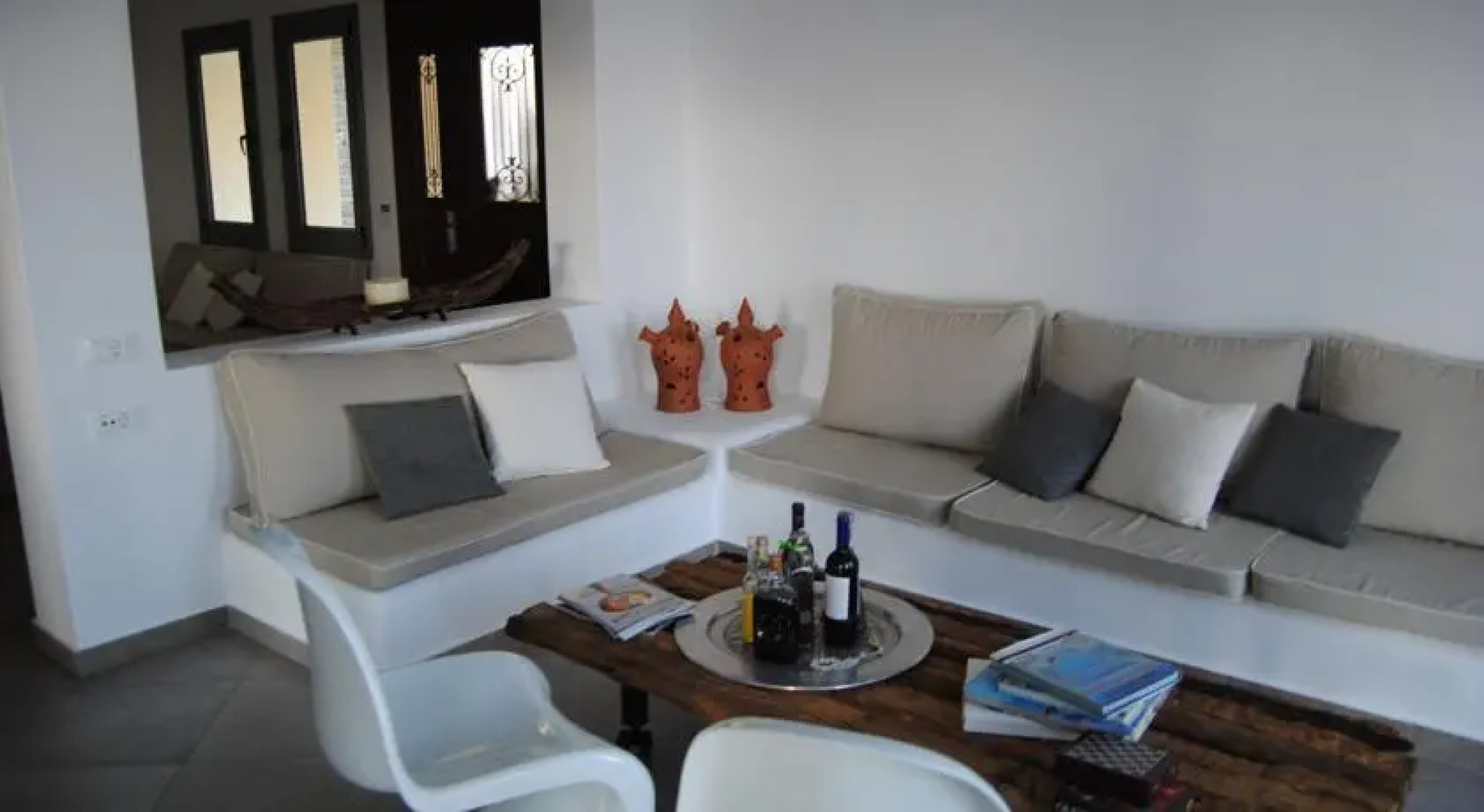 Villa with Breathtaking Sea View